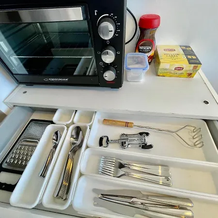 Lily Metro Wifi 1 Gbs 70'tv Netflix Hbo Max Appletv Apartmán Varšava