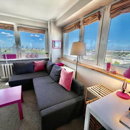 Apartmán Lily Metro Wifi 1 Gbs 70'tv Netflix Hbo Max Appletv