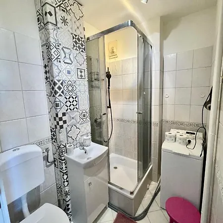 Lily Metro Wifi 1 Gbs 70'tv Netflix Hbo Max Appletv * Varšava