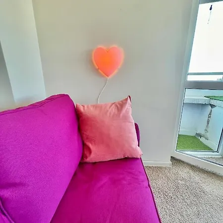 Lejlighed Lily Metro Wifi 1 Gbs 70'tv Netflix Hbo Max Appletv