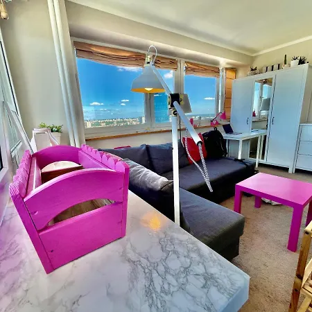 Apartament Lily Metro Wifi 1 Gbs 70'tv Netflix Hbo Max Appletv