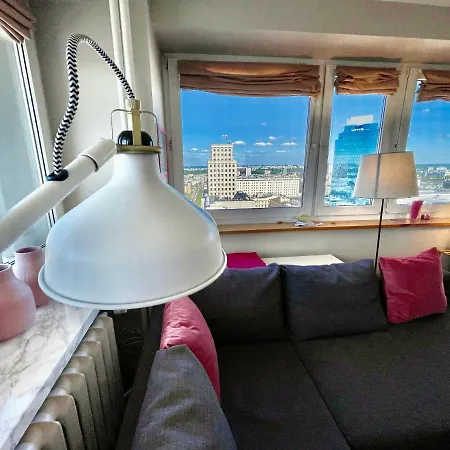 Apartament Lily Metro Wifi 1 Gbs 70'tv Netflix Hbo Max Appletv Warszawa